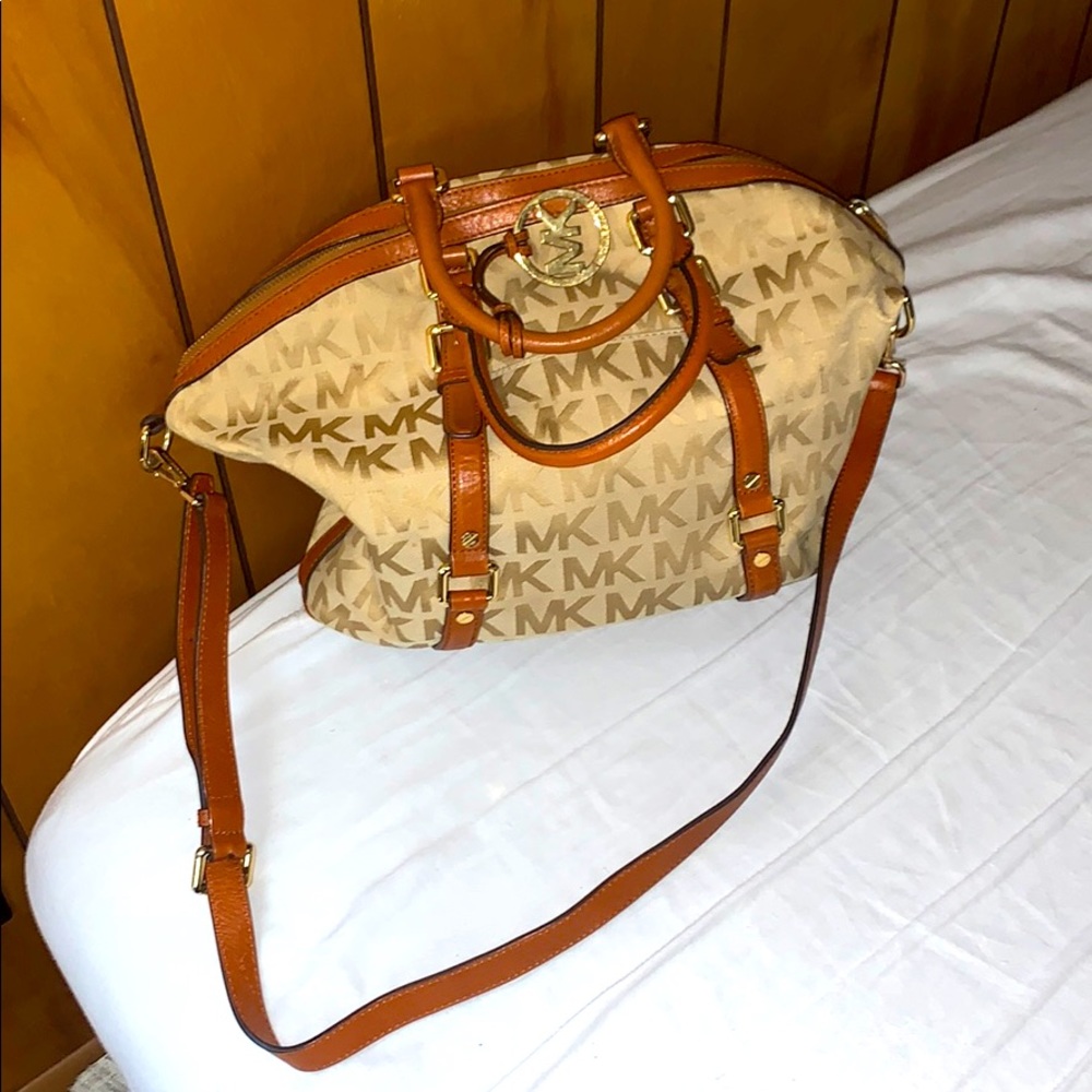 Large Michael Kors bag